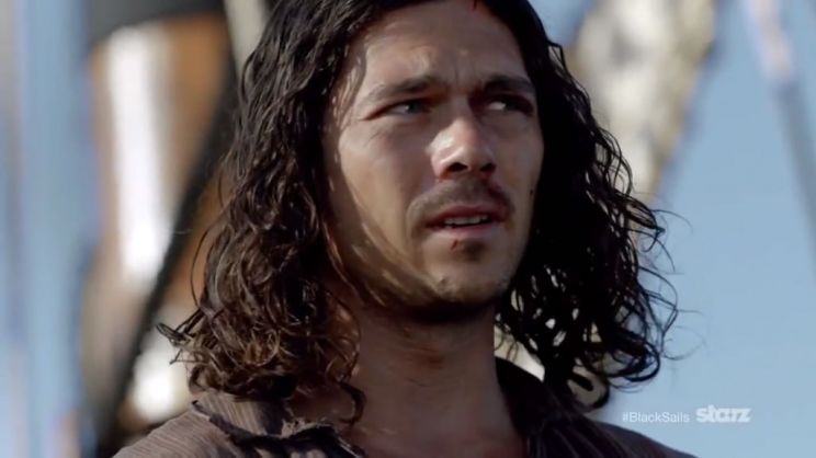 Luke Arnold