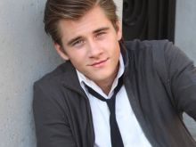 Luke Benward