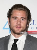 Luke Benward