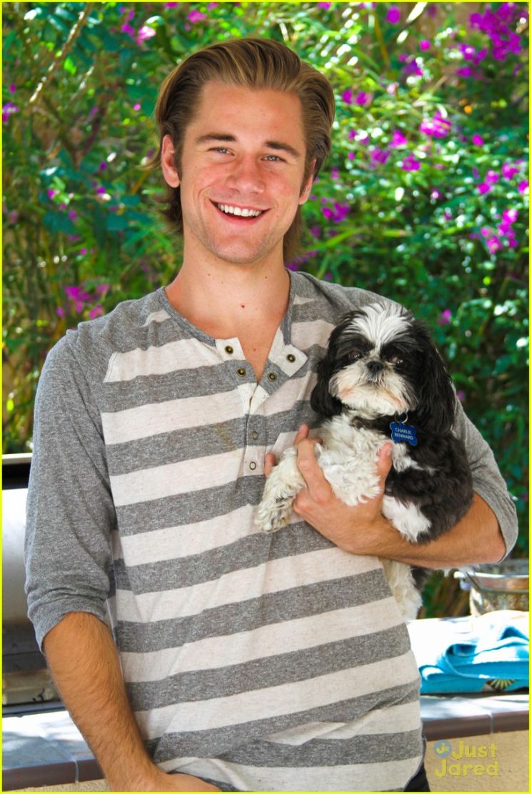 Luke Benward