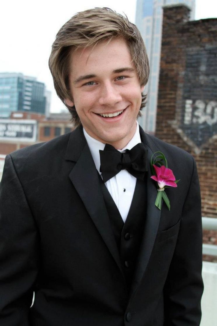 Luke Benward