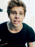 Luke Hemmings