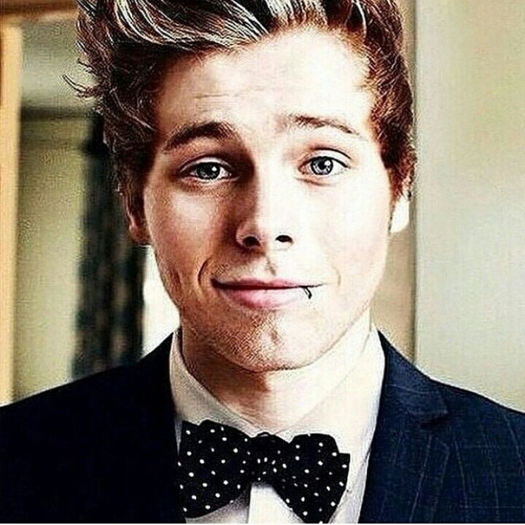 Luke Hemmings