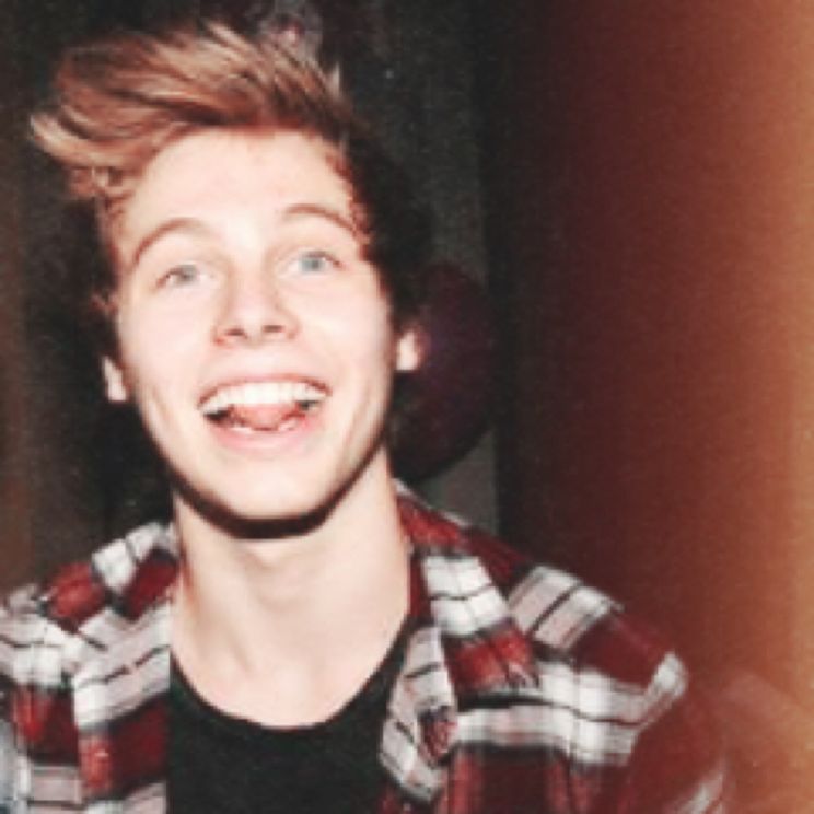 Luke Hemmings