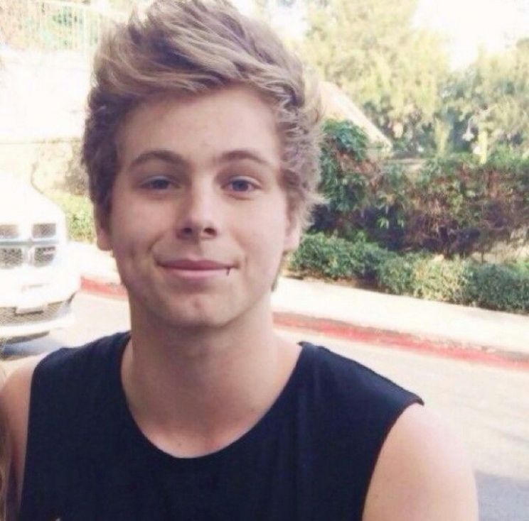 Luke Hemmings