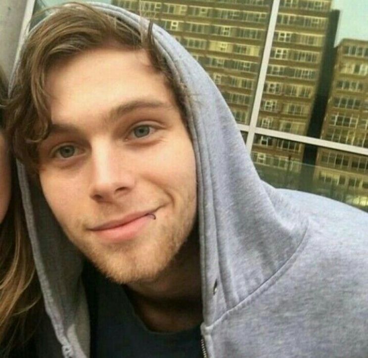Luke Hemmings