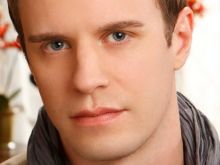 Luke Mably