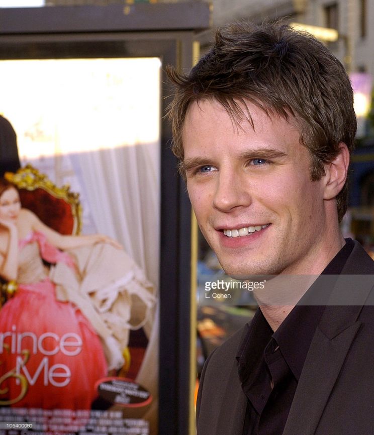 Luke Mably