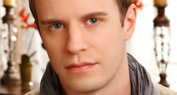 Luke Mably