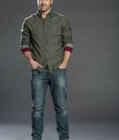 Luke Macfarlane