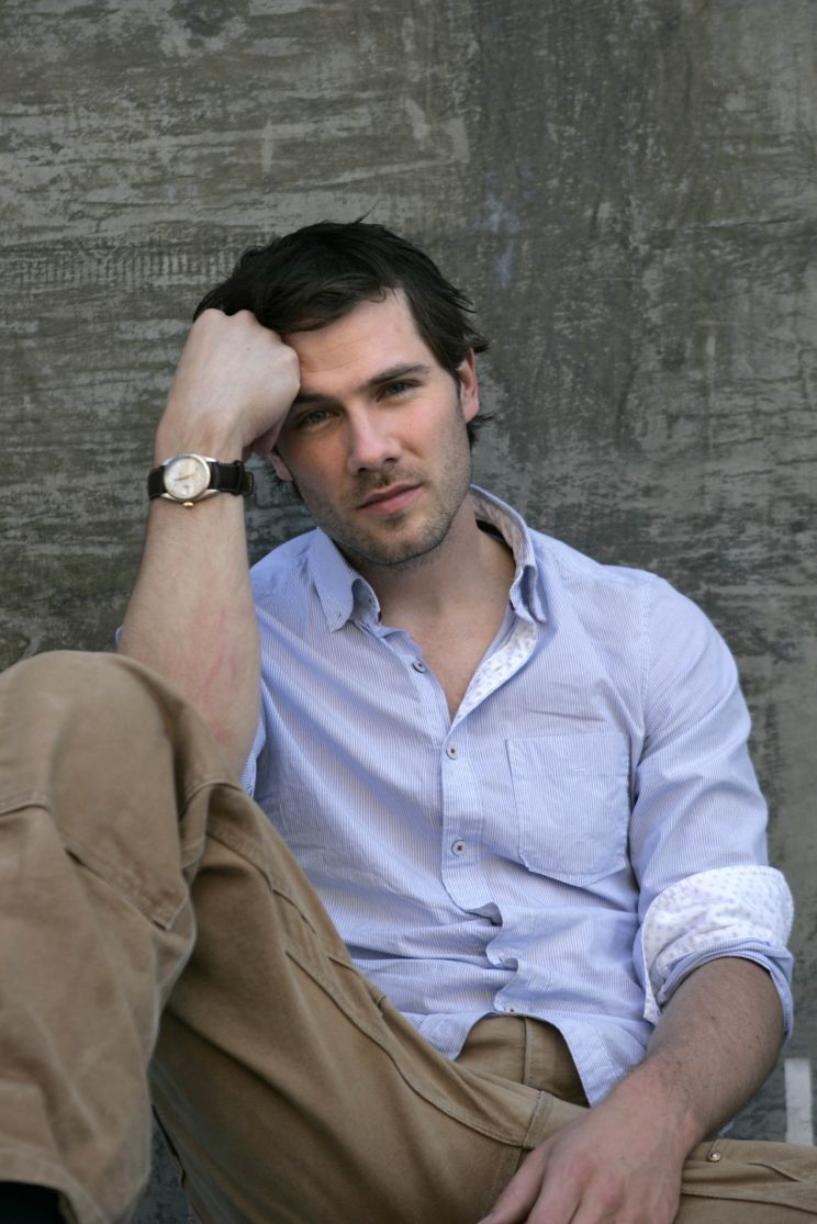 Luke Macfarlane