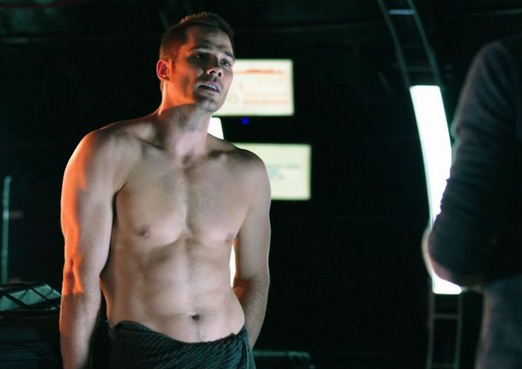 Luke Macfarlane