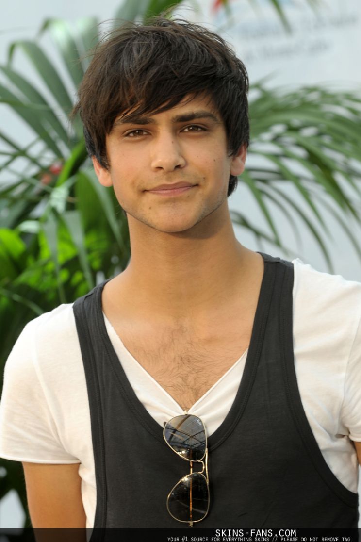 Luke Pasqualino