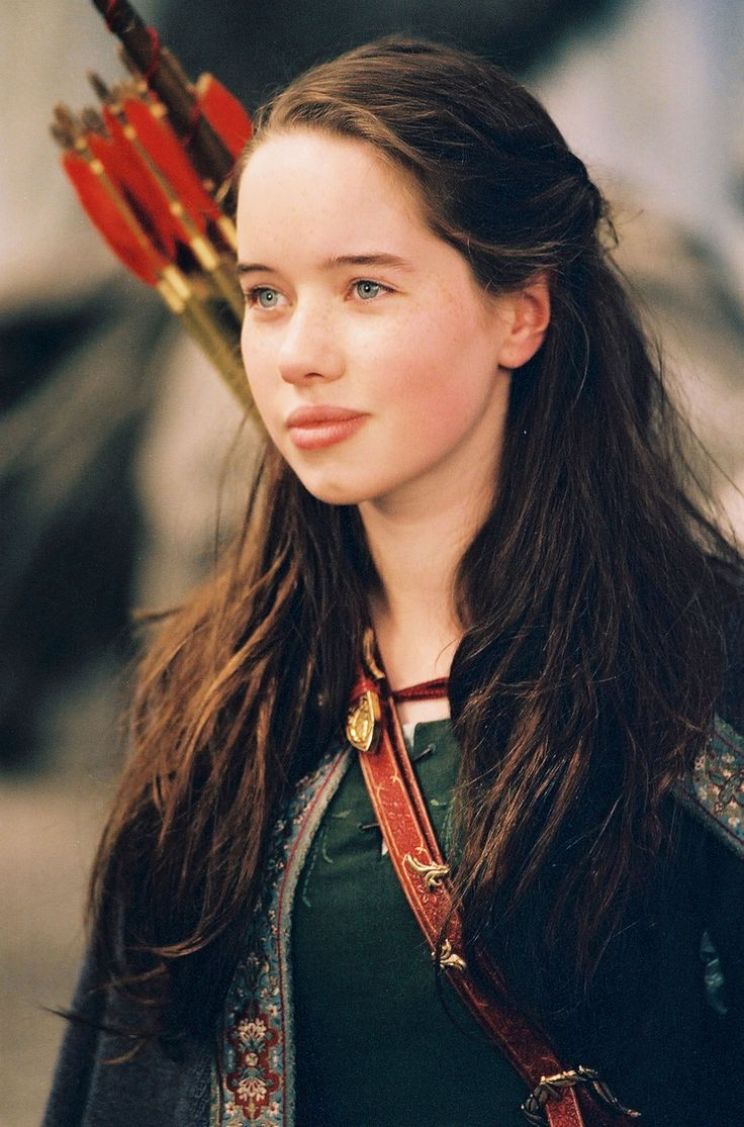 Lulu Popplewell