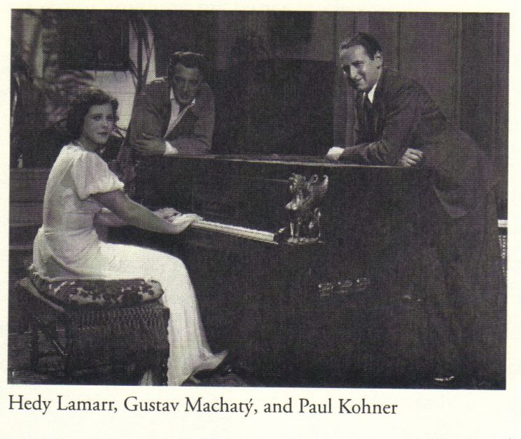 Lupita Tovar