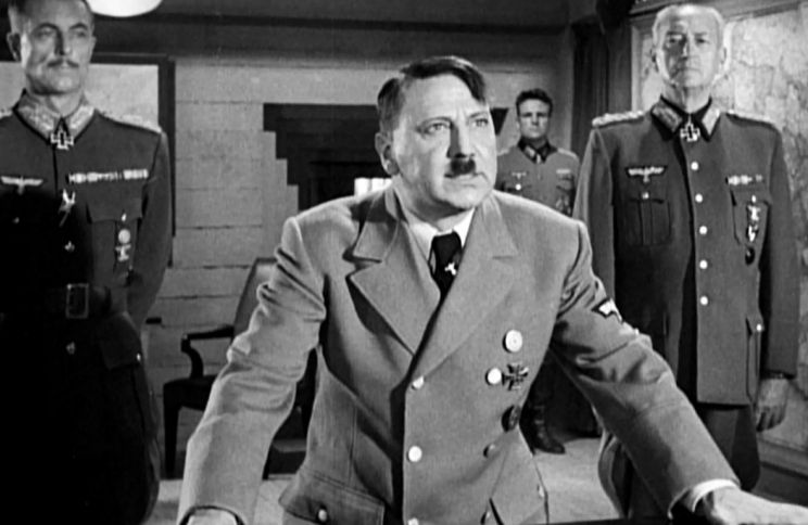 Luther Adler