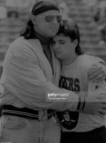 Lyle Alzado photo