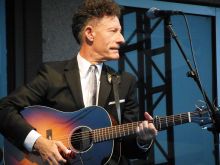 Lyle Lovett