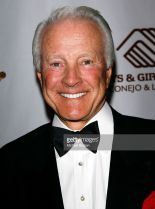 Lyle Waggoner