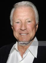 Lyle Waggoner