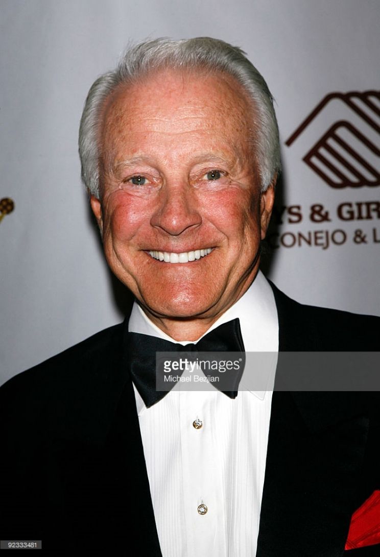 Lyle Waggoner