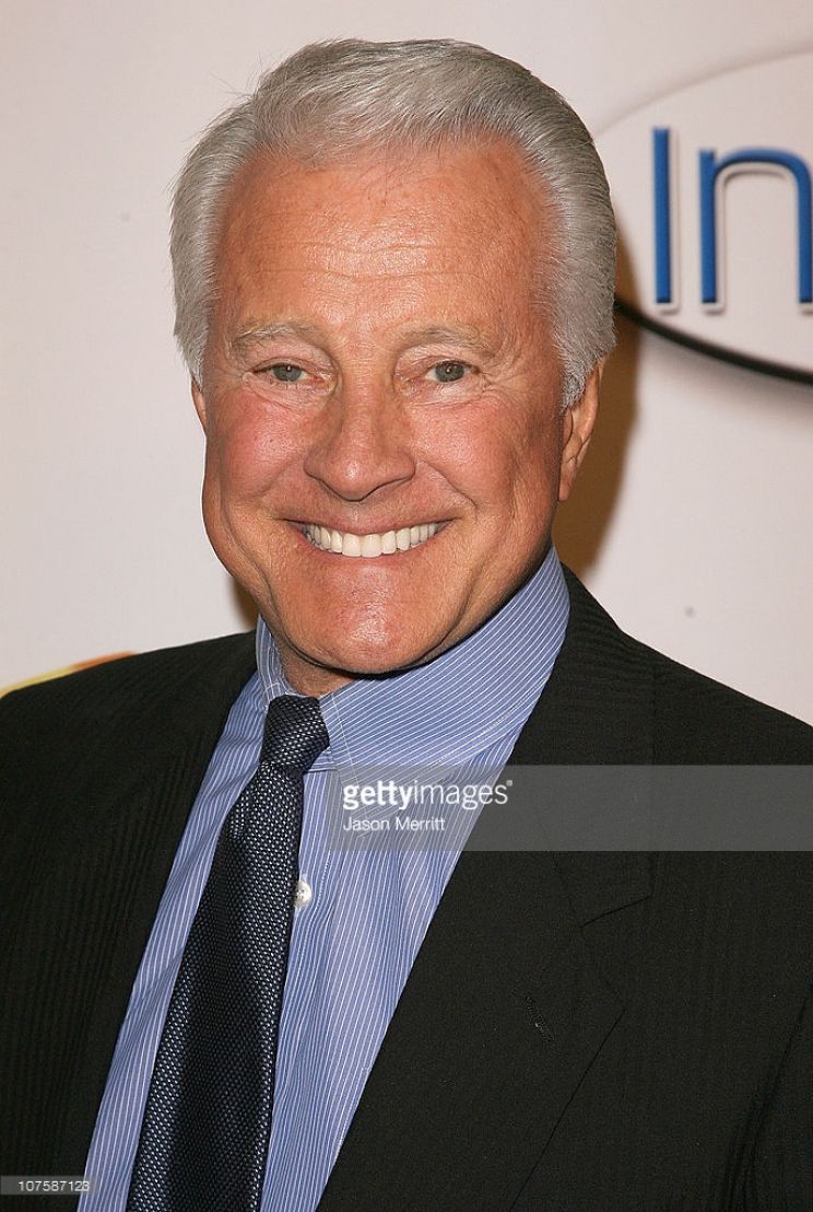 Lyle Waggoner