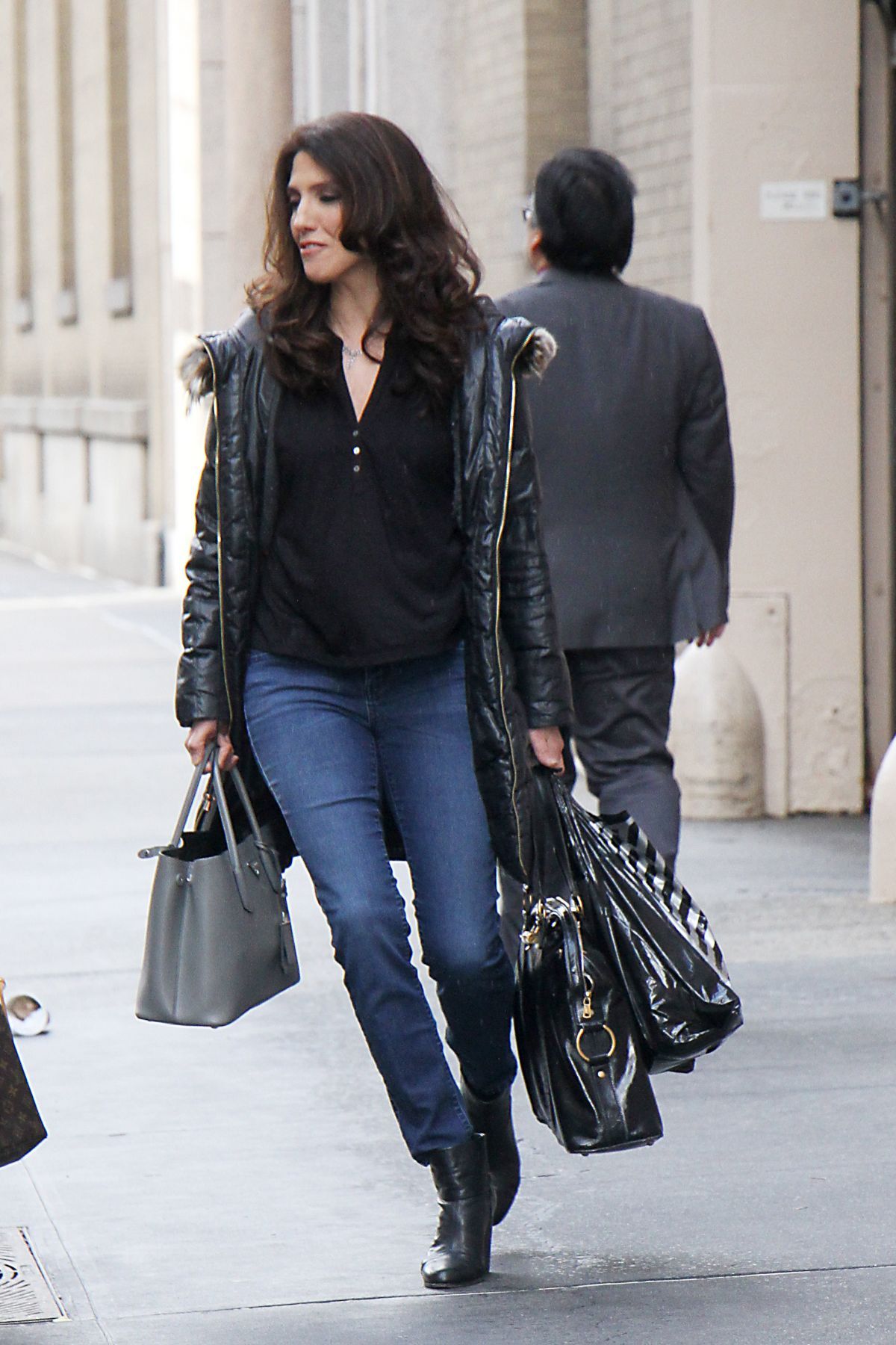 Pictures of Lynda Lopez