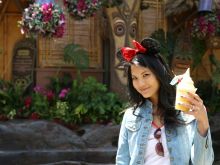 Lynn Chen #731848 picture (Landscape Medium)