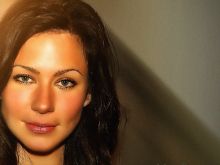 Lynn Collins photo