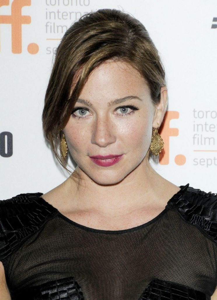 Pictures of Lynn Collins