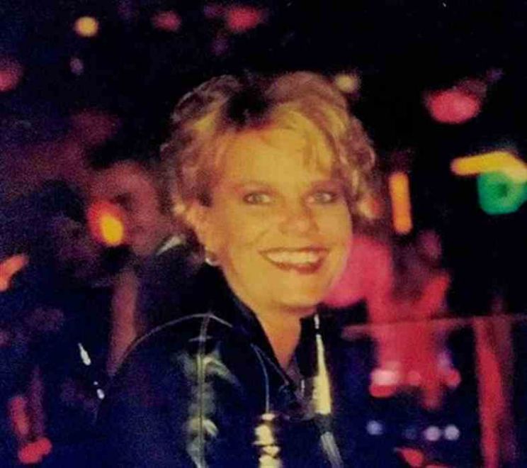 Lynn Gregory
