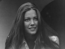 Lynne Frederick photo