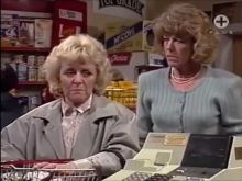 Lynne Perrie