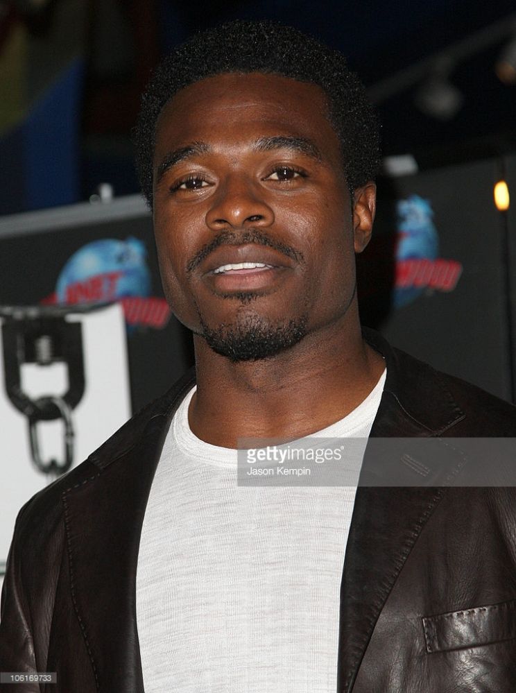 Lyriq Bent