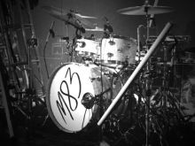 M83