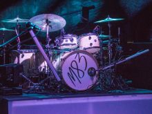 M83