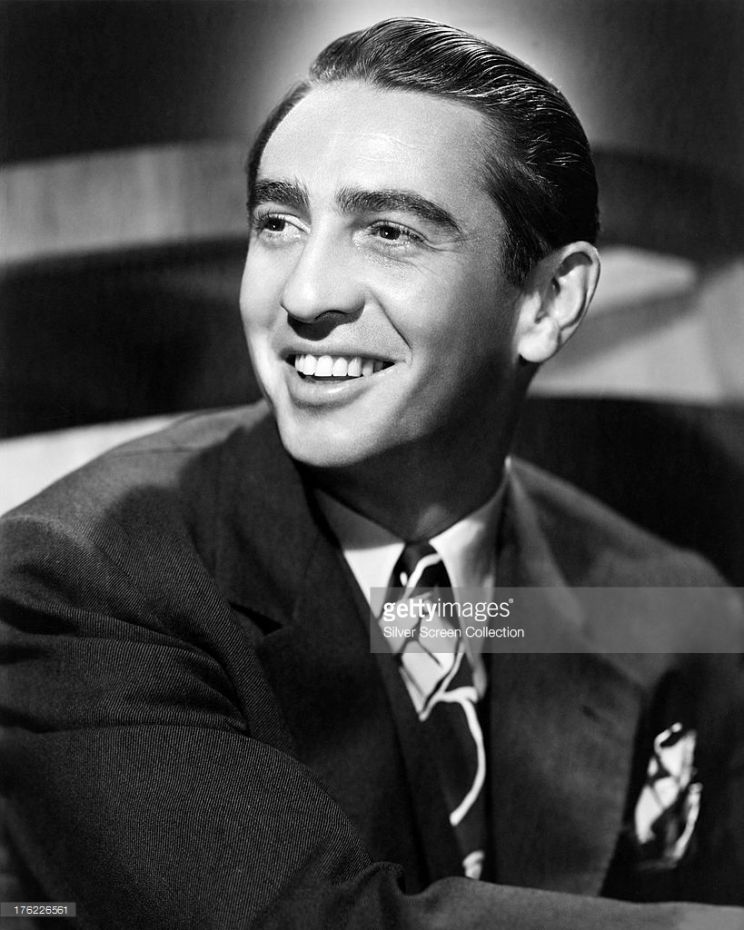 Macdonald Carey