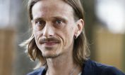 Mackenzie Crook