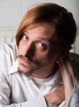 Mackenzie Crook