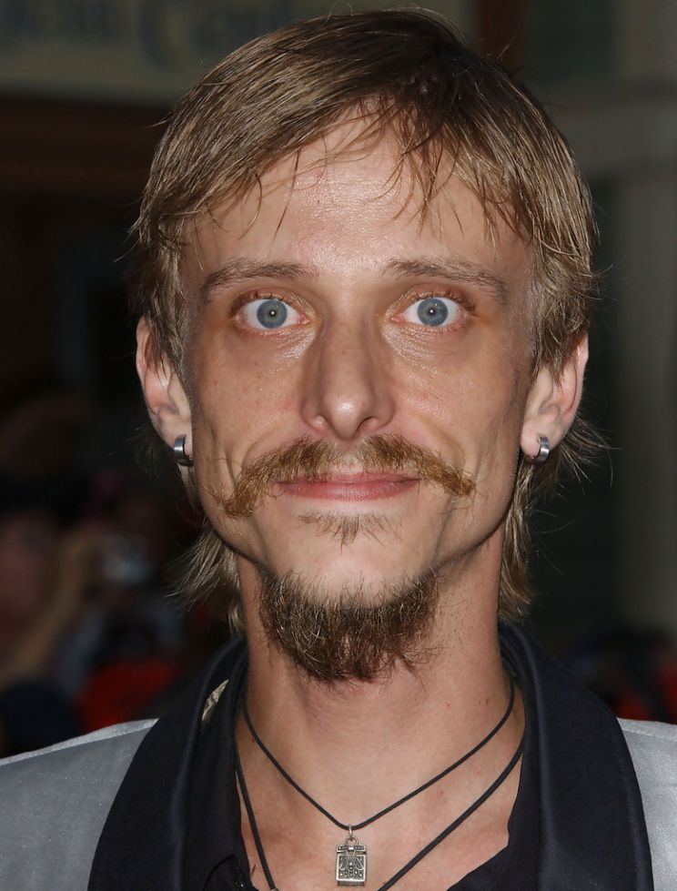 Mackenzie Crook