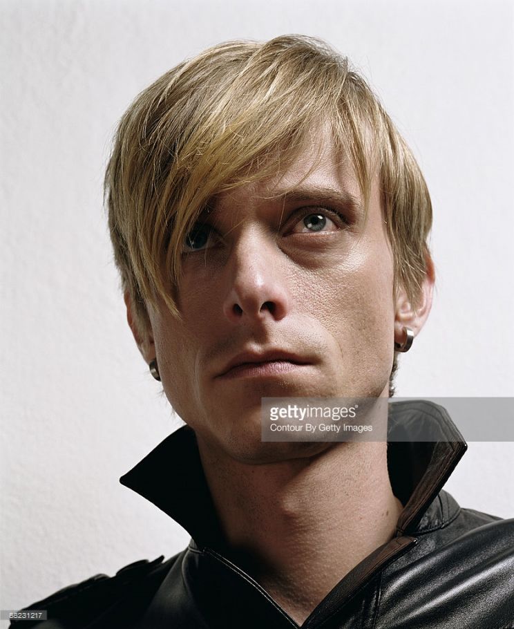 Mackenzie Crook