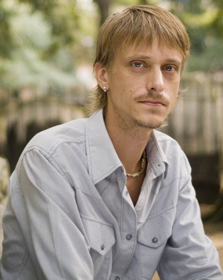 Mackenzie Crook