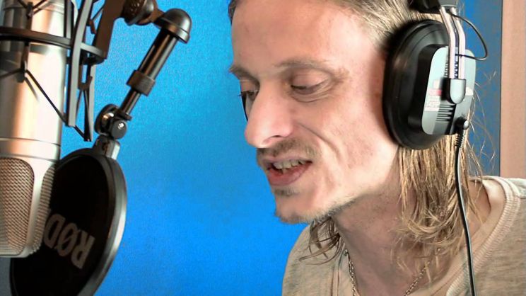 Mackenzie Crook