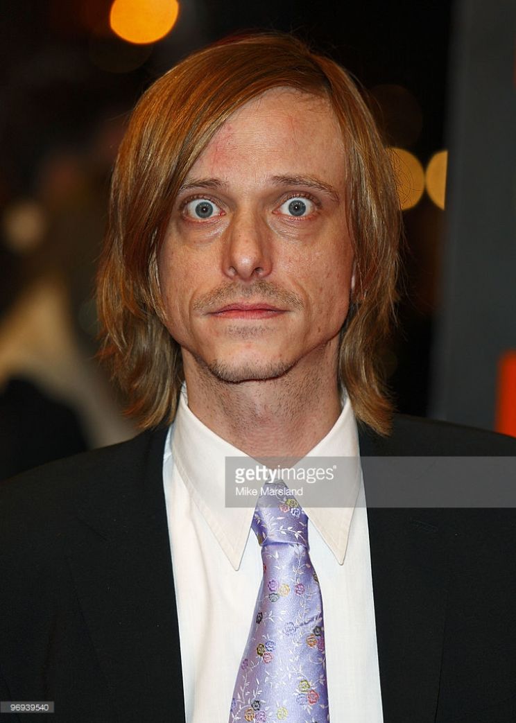 Mackenzie Crook