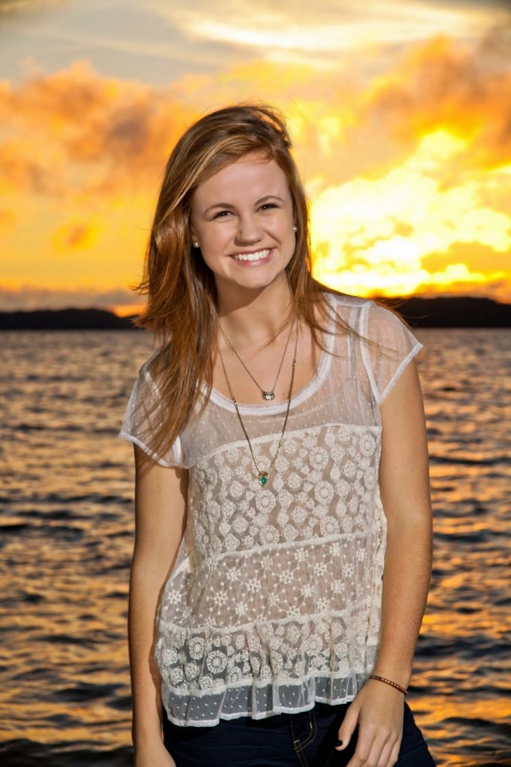 Mackenzie Lintz