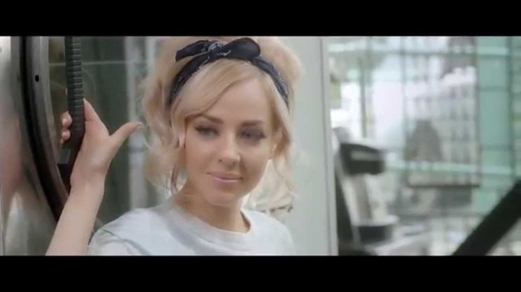 MacKenzie Porter