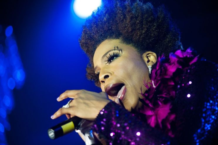 Macy Gray