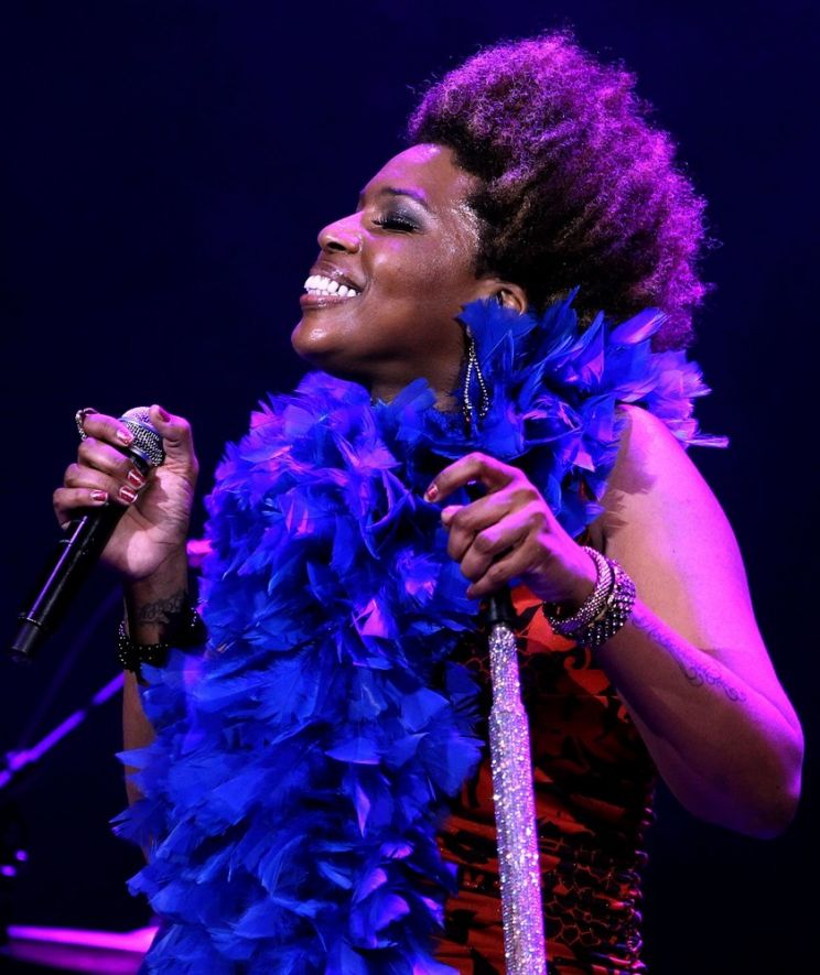 Macy Gray