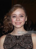 Madeleine Arthur #426504 picture (Portrait Medium)