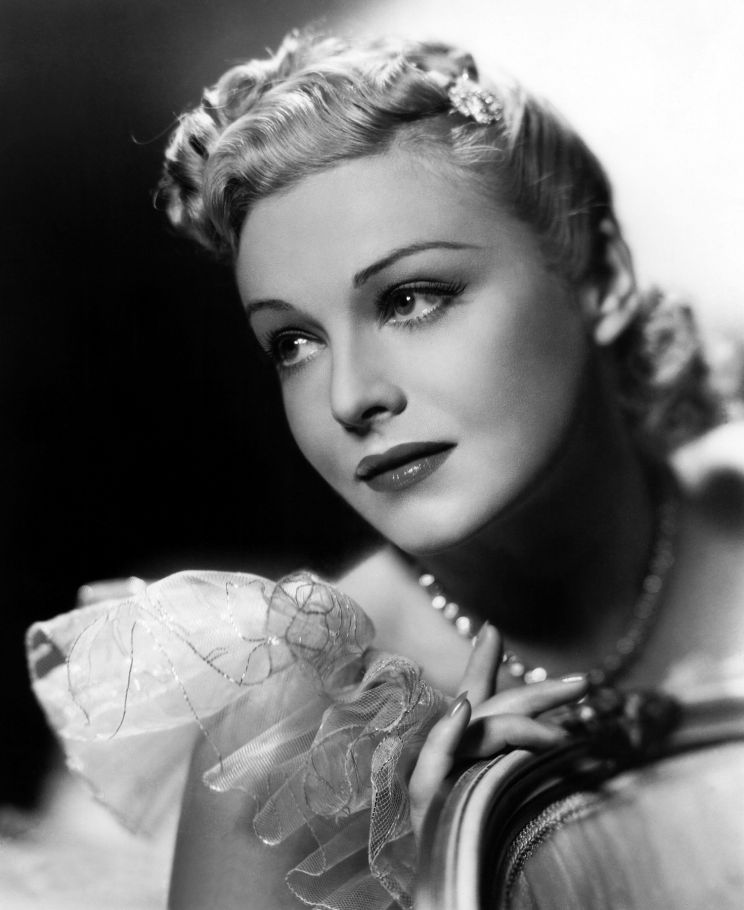 Madeleine Carroll's Portrait Photos - Wall Of Celebrities